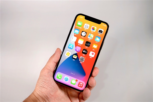 柏乡苹果手机维修分享iOS 14.2修订版已到，专属iPhone 12系列 